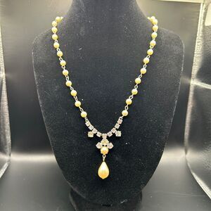 VTG Faux Pearls Y-Drop Necklace with Drop & Rhinestone Accents